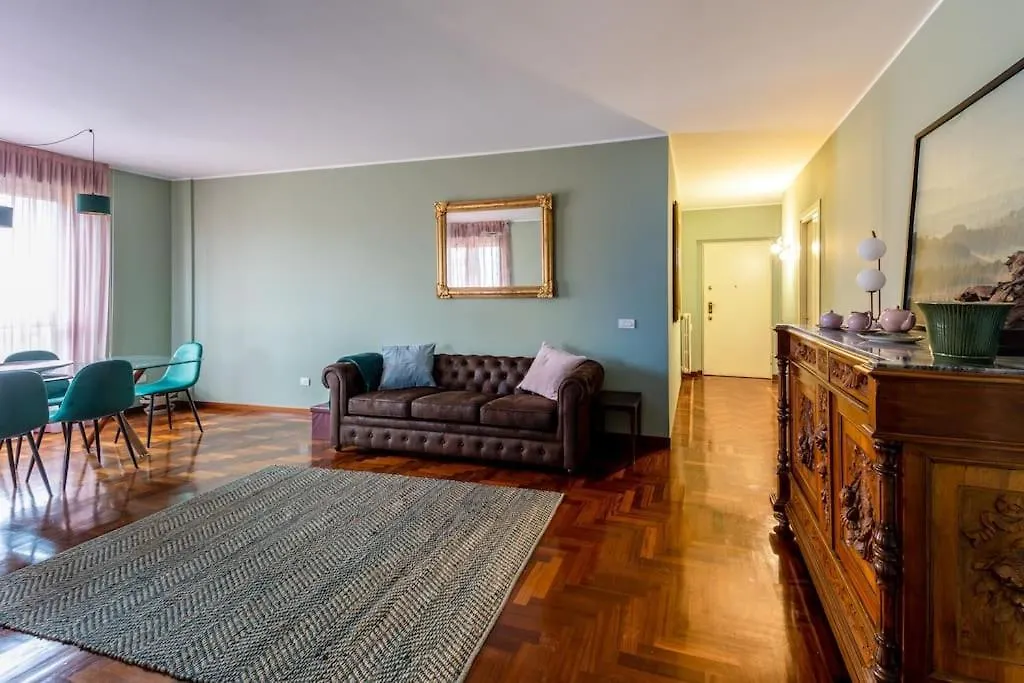 Navigli-Duomo Big House With Free Parking • Top! Μιλάνο Διαμέρισμα