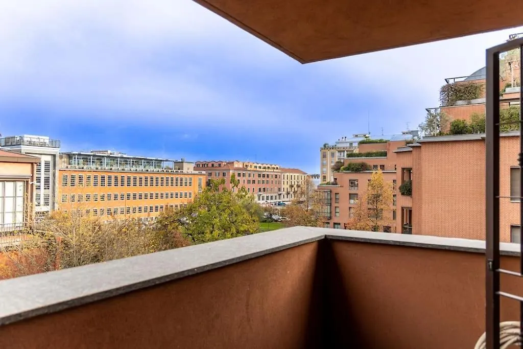 Apartment Navigli-Duomo Big House With Free Parking • Top! Milan
